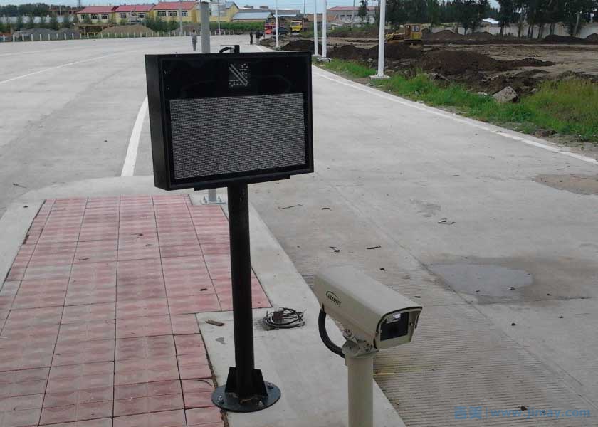 高速公路视频监控系统对车辆超速如何报警及布控？